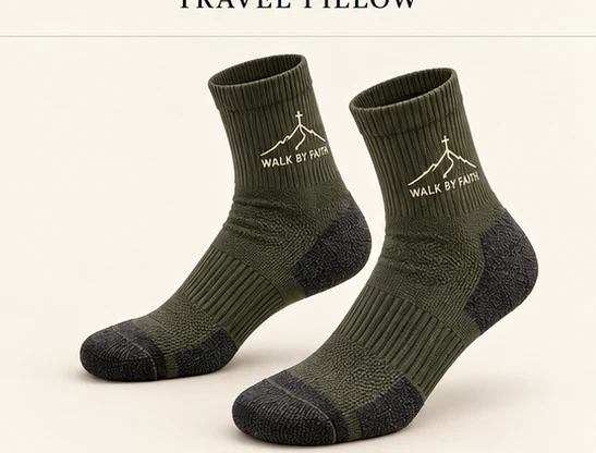 WALK BY FAITH Hiking Socks in Olivgrün